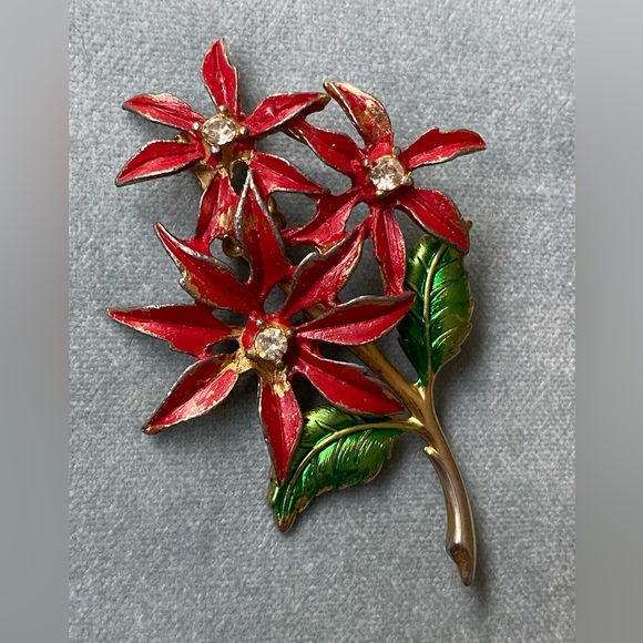 2 Vintage Poinsettia Holiday Brooch / Pins - Picture 3 of 9